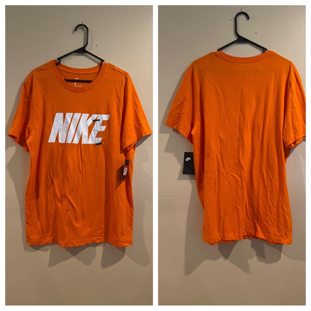 Nike t-shirt